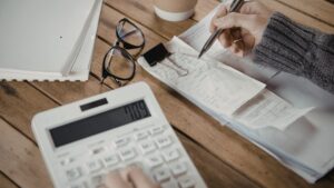 A parcela subiu? Pode ser anatocismo (juros sobre juros)